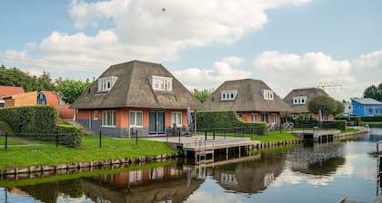 Comfortable bungalow for 6 persons