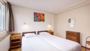 4 bedrooms