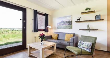 Detached 4-person bungalow