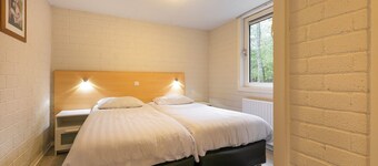 Semi-detached bungalow for 2 persons