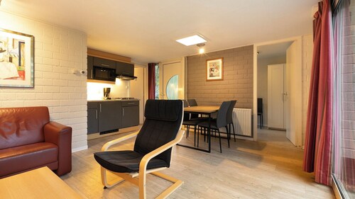 Semi-detached bungalow for 2 persons
