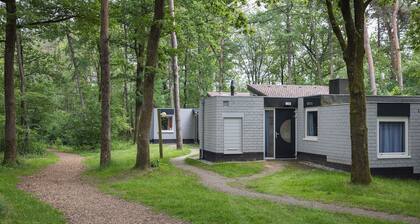 Semi-detached bungalow for 2 persons