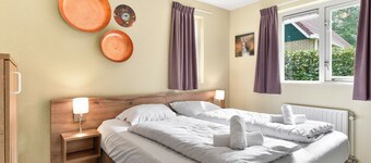 Luxury bungalow for 6 people