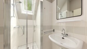 Bathroom - Wellness Wiid Plus 8 (Eernewoude)