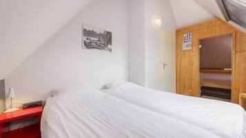 2 bedrooms, free WiFi