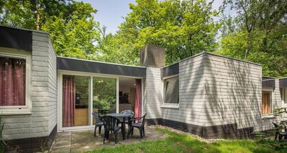 Semi-detached bungalow for 4 persons