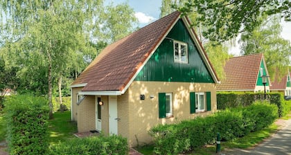 Comfortable bungalow for 4 persons
