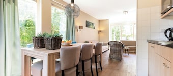 Comfortable bungalow for 4 persons