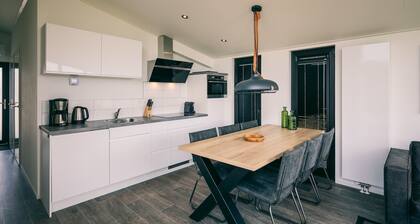 Ground-floor 6-person bungalow