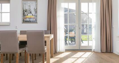 Comfortable bungalow for 6 persons