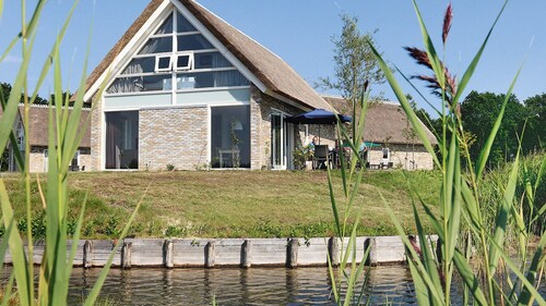 Detached bungalow for 6 persons