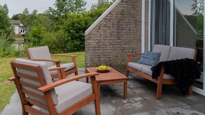 Terrace/patio - Detached 4-person bungalow (Vlagtwedde)