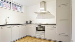 Fridge, dishwasher, coffee/tea maker, electric kettle