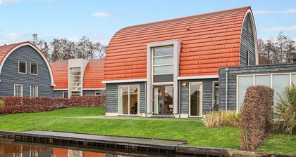 Luxury bungalow for 10 persons