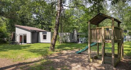 Semi-detached 4-person bungalow