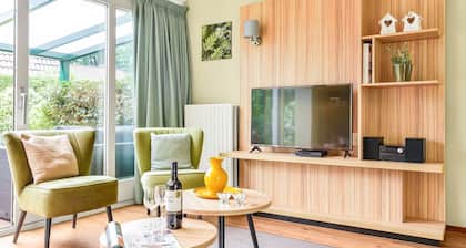 Comfortable bungalow for 4 people