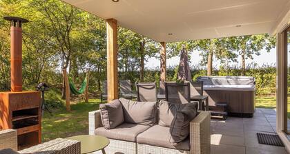 Luxury bungalow for 4 people