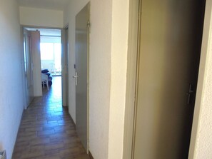 Interior - Seafront apartment for 4 with parking (Argelès-sur-Mer)