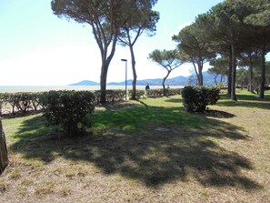 Property grounds - Seafront apartment for 4 with parking (Argelès-sur-Mer)