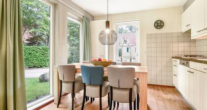 Comfortable bungalow for 6 people