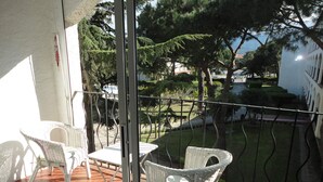 Property grounds - Renovated 3-room apartment for 6 people, close to sea (Argelès-sur-Mer)