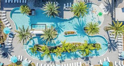 5836-Lakefront Grandeur: 15BR & Themed Suites