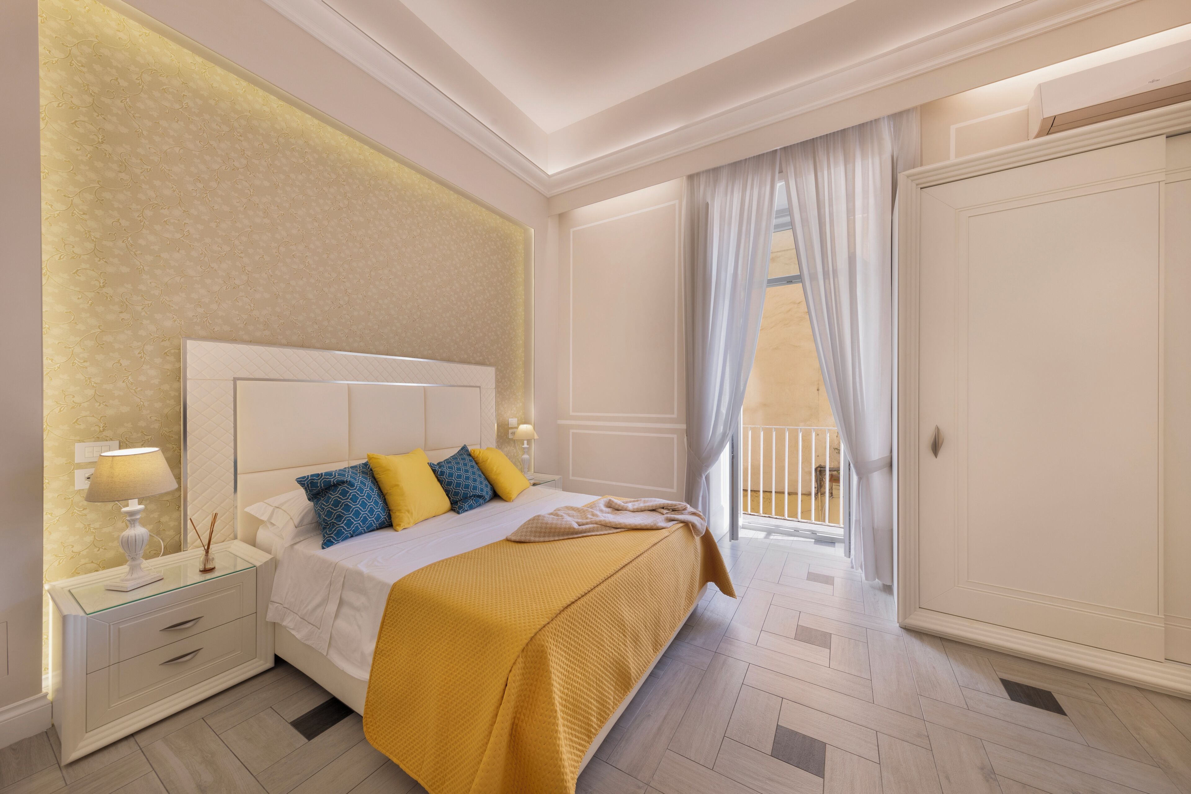 Apartamento de lujo, vistas a la ciudad | 1 dormitorio, tabla de planchar con plancha, wifi gratis