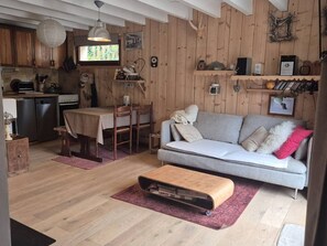Uklassifisert bilde, 3 av 24, knapp