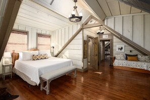 9 chambres, fer et planche à repasser, Wi-Fi, draps fournis