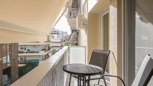 Leilighet – comfort, byutsikt | Terrasse/patio