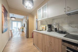 Apartamento conforto, vista para a cidade | Cozinha privada | Máquina de café expresso, cafeteira/chaleira, chaleira elétrica