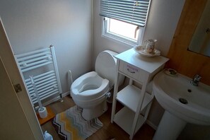 小屋 | 浴室 | 淋浴设施