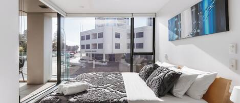 2 chambres, fer et planche à repasser, Wi-Fi gratuit, draps fournis