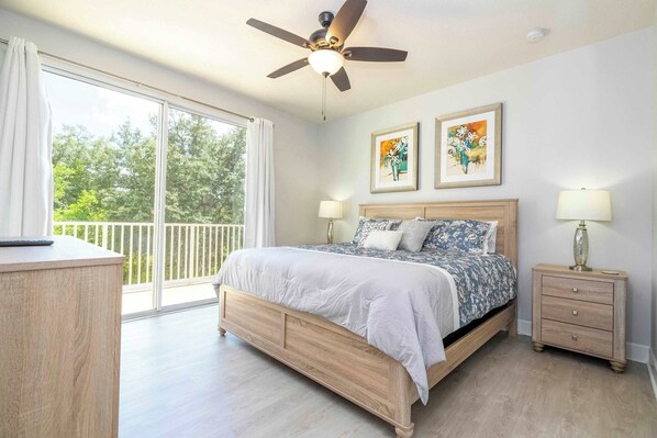 3 bedrooms, desk, iron/ironing board, WiFi