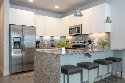 Charming 3Bd w Pool near Disney at Serenity 1639