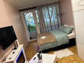 1 Schlafzimmer, Bügeleisen/Bügelbrett, WLAN, Bettwäsche