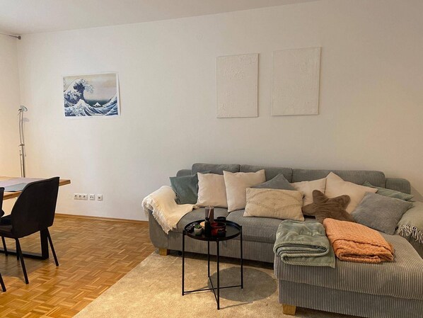 Apartment | Living area - Cozy Graz Apartment Near City Center (Graz)