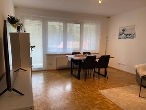 Apartment | Dining - Cozy Graz Apartment Near City Center (Graz)