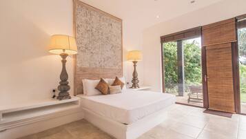 Superior Villa | 4 bedrooms, in-room safe, free WiFi