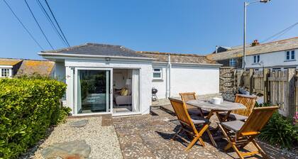 The Lobster Pot nestled in the picturesque Port Isaac harbour