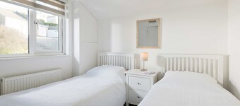 The Lobster Pot nestled in the picturesque Port Isaac harbour