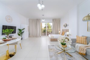 Studio – classic, balkong, parkutsikt | Skrivebord, strykejern/-brett og wi-fi (inkludert)