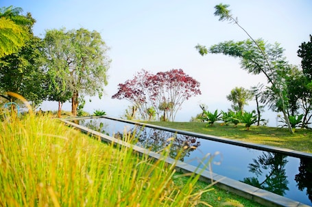 Outdoor pool. Isla's Ridge