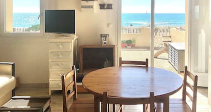 Les Coquillages Site Exceptionnel Maison front de mer direct sur plage Naturiste