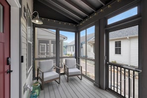 Casa, varias camas (A Touch of Grey) | Jardines del alojamiento