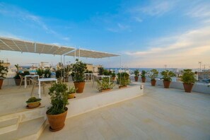 Terrace/patio - Pascaraymondo Suite Palace (Gallipoli)