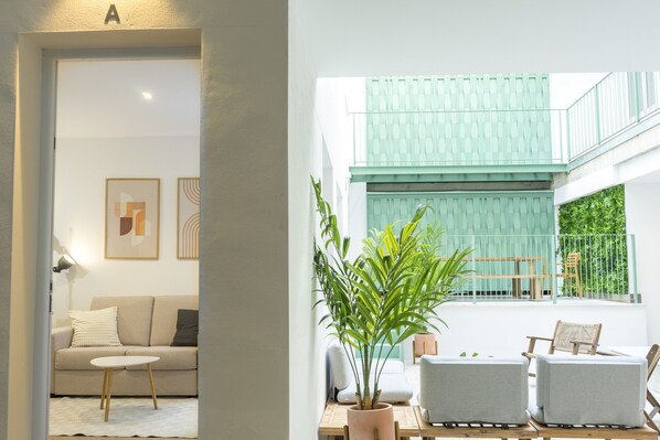 Interior - Housing Lagunillas by Sharing Co (Málaga)