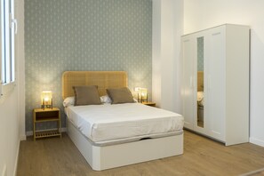 1 makuuhuone, silitysrauta/-lauta, ilmainen Wi-Fi, vuodevaatteet