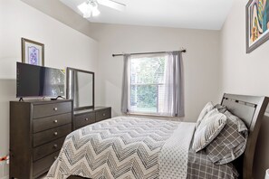 4 Schlafzimmer, WLAN, Bettwäsche