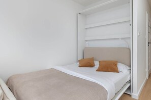 Iron/ironing board, WiFi, bed sheets - Stylish Studio | Pool & Spa, River View (Dziwnów)